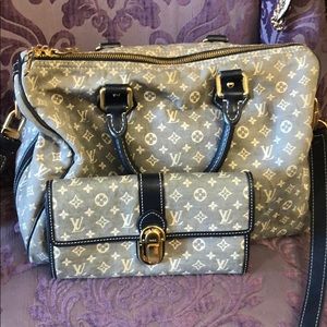 Gorgeous Louis Vuitton speedy b and wallet